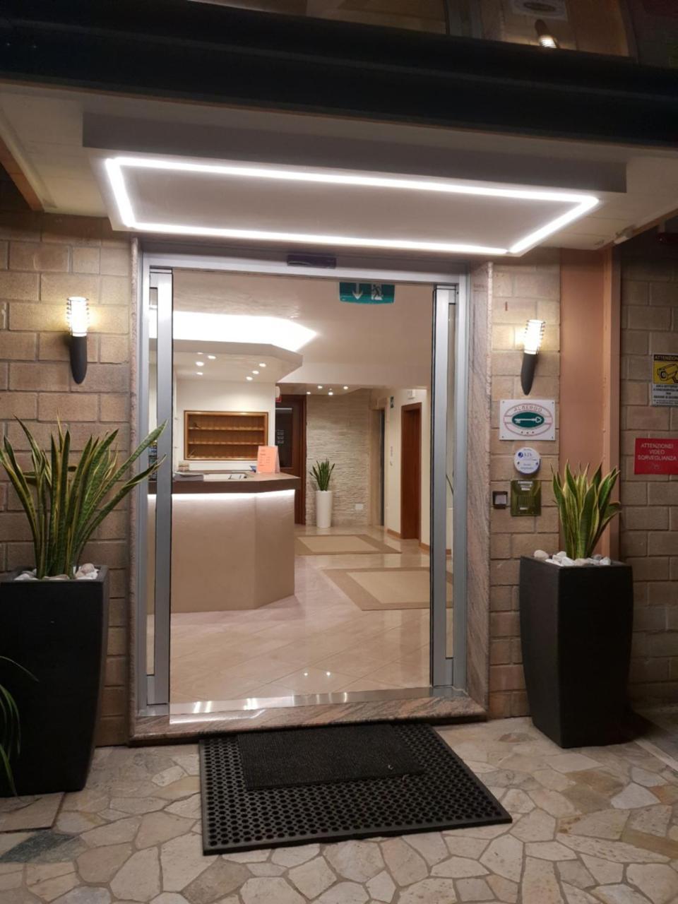 Hotel Rado 3*