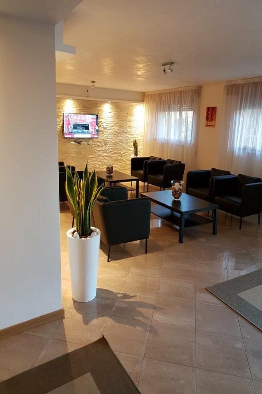 Rado Hotel